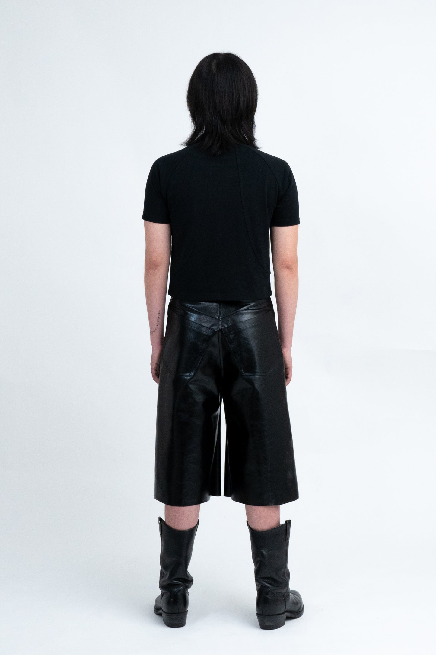 RHITTA AXE LEATHER JORTS