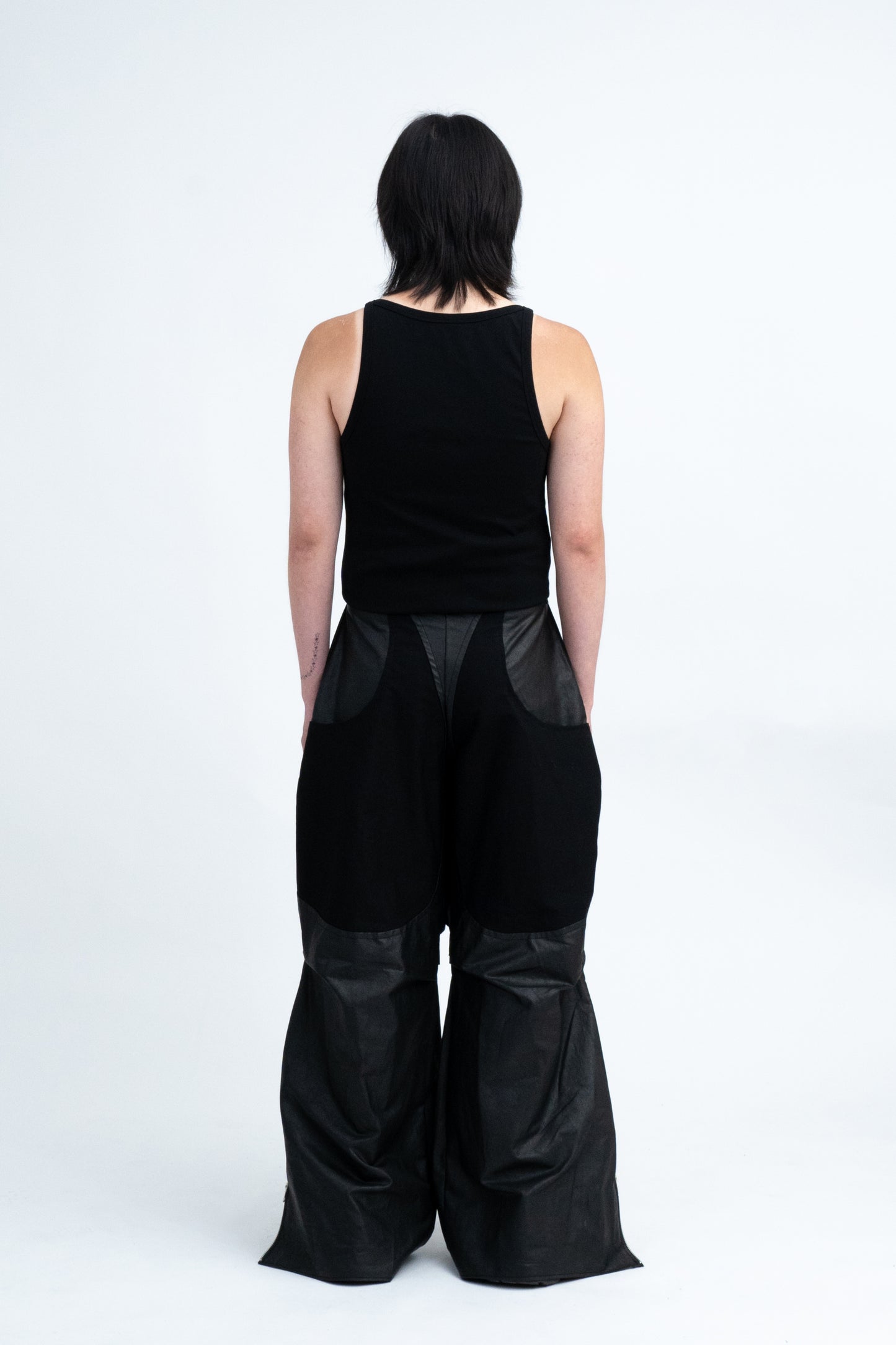 RHITTA WAXED PARACHUTE PANTS